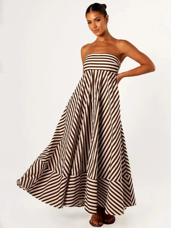 Candace - Elegant Flowy Strapless Maxi Dress
