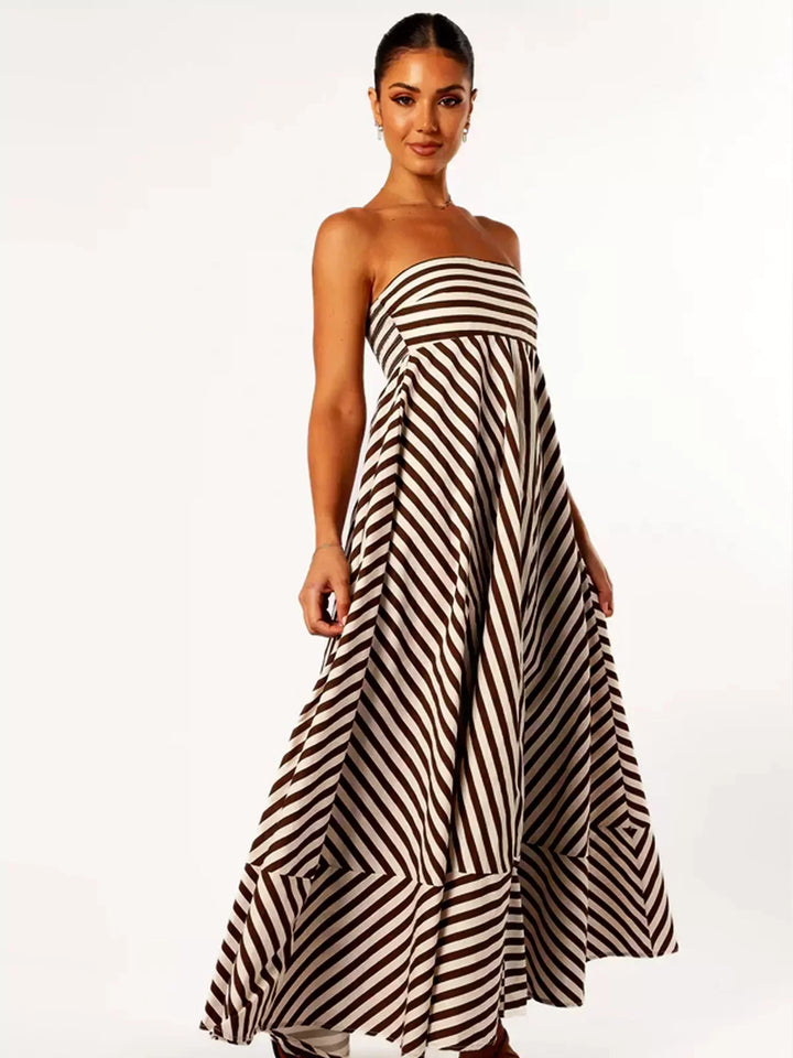 Candace - Elegant Flowy Strapless Maxi Dress