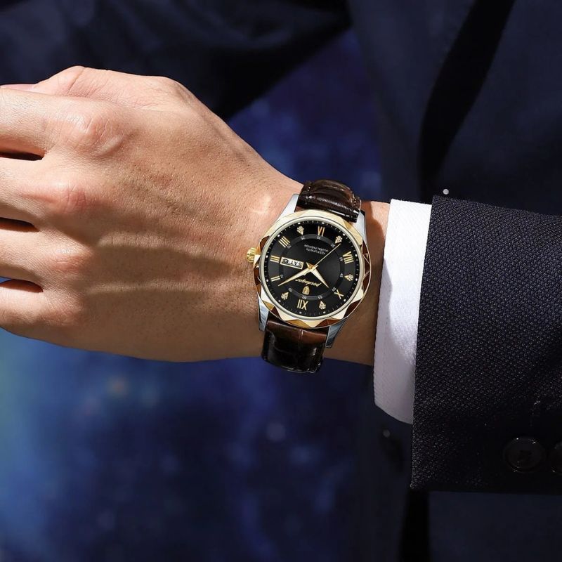 Heritage Leather Band Watch