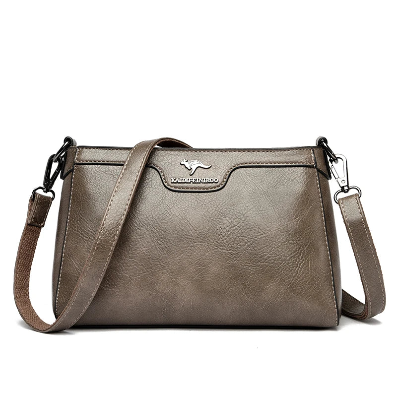 Elaine Classic Essence Handbag